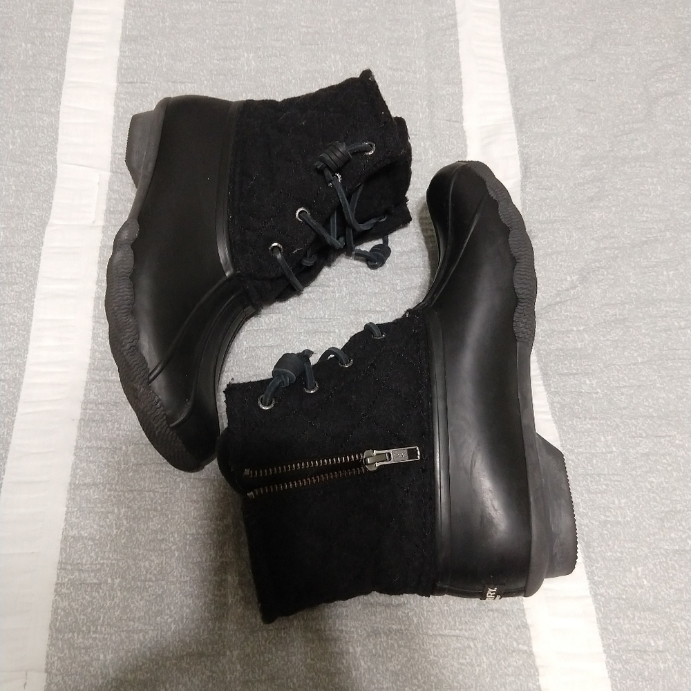 Sperry duck boots